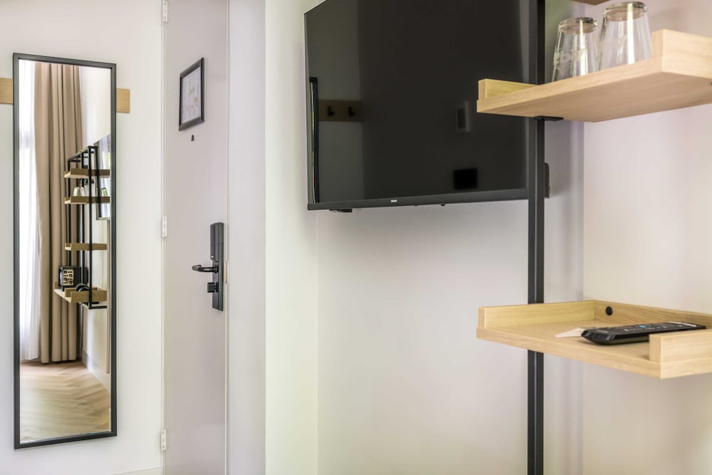 Dutch Design Hotel Vondelpark 36/50