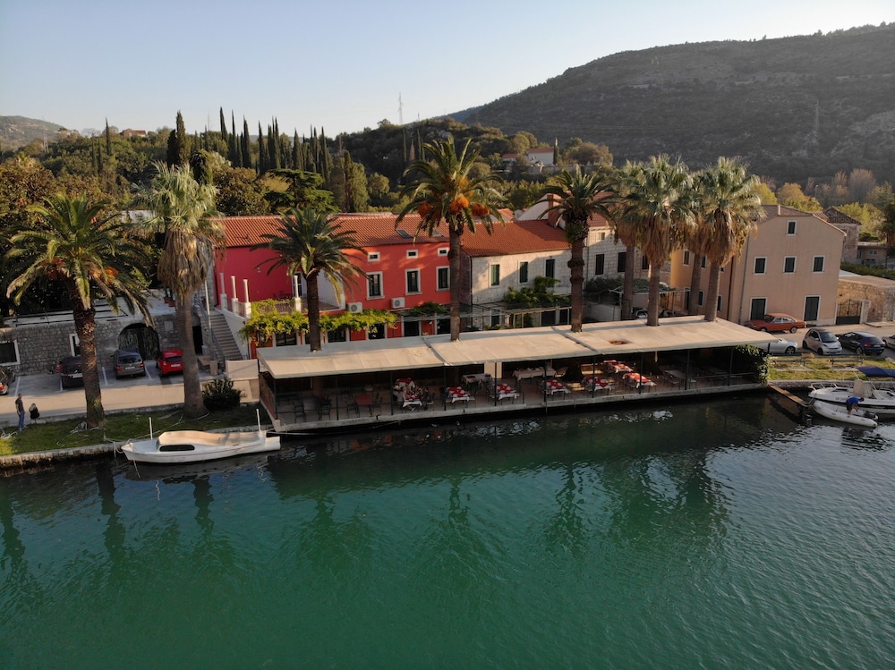 Hotel Vimbula 35/50