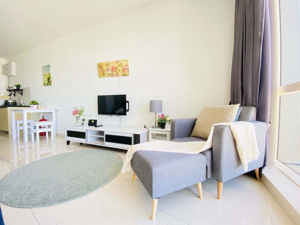 Chrisenbel Suites - Pinnacle Pj 26/37
