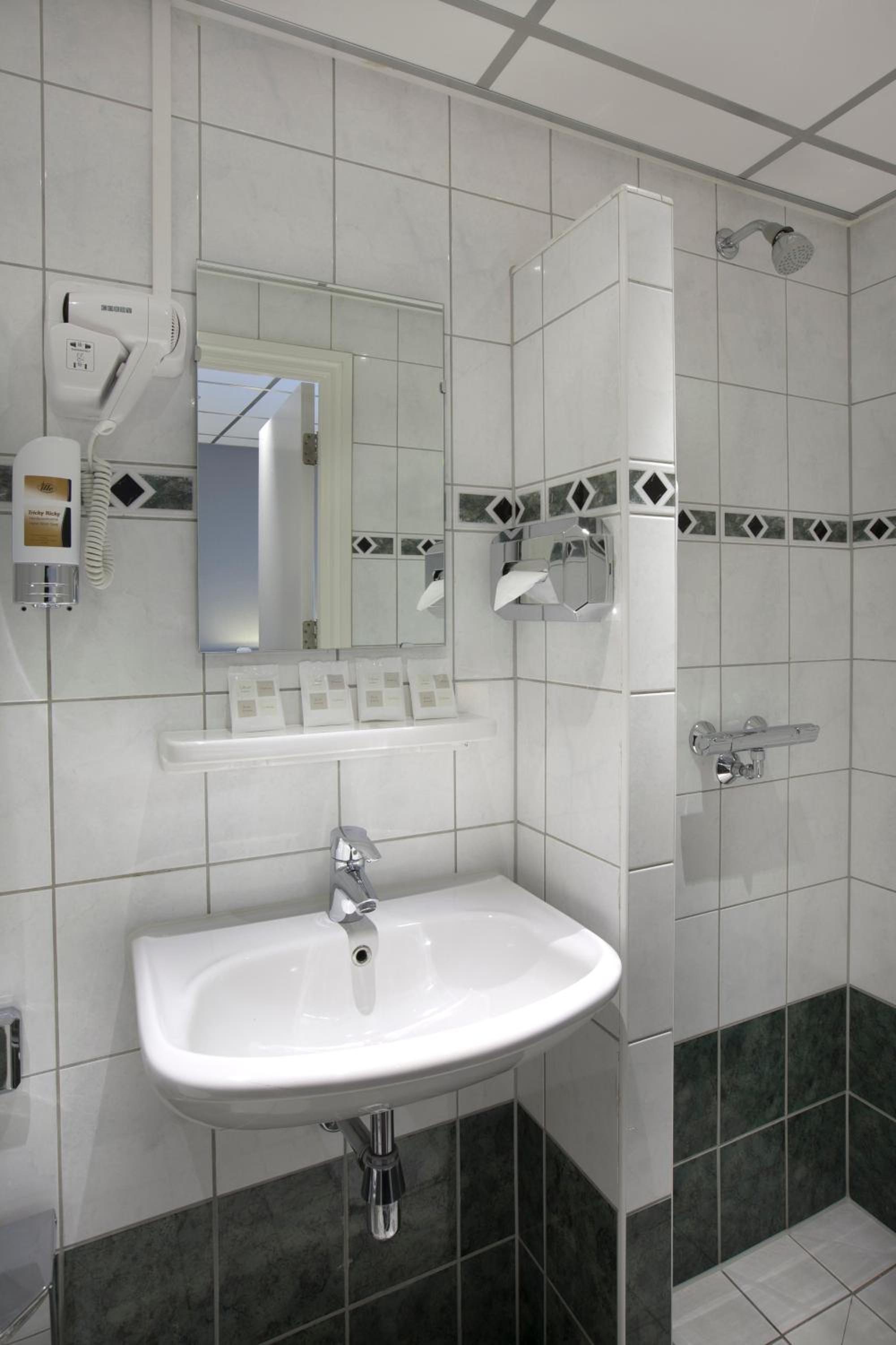 غرفة بسريرين منفصلين، Hotel Luxer 3/5