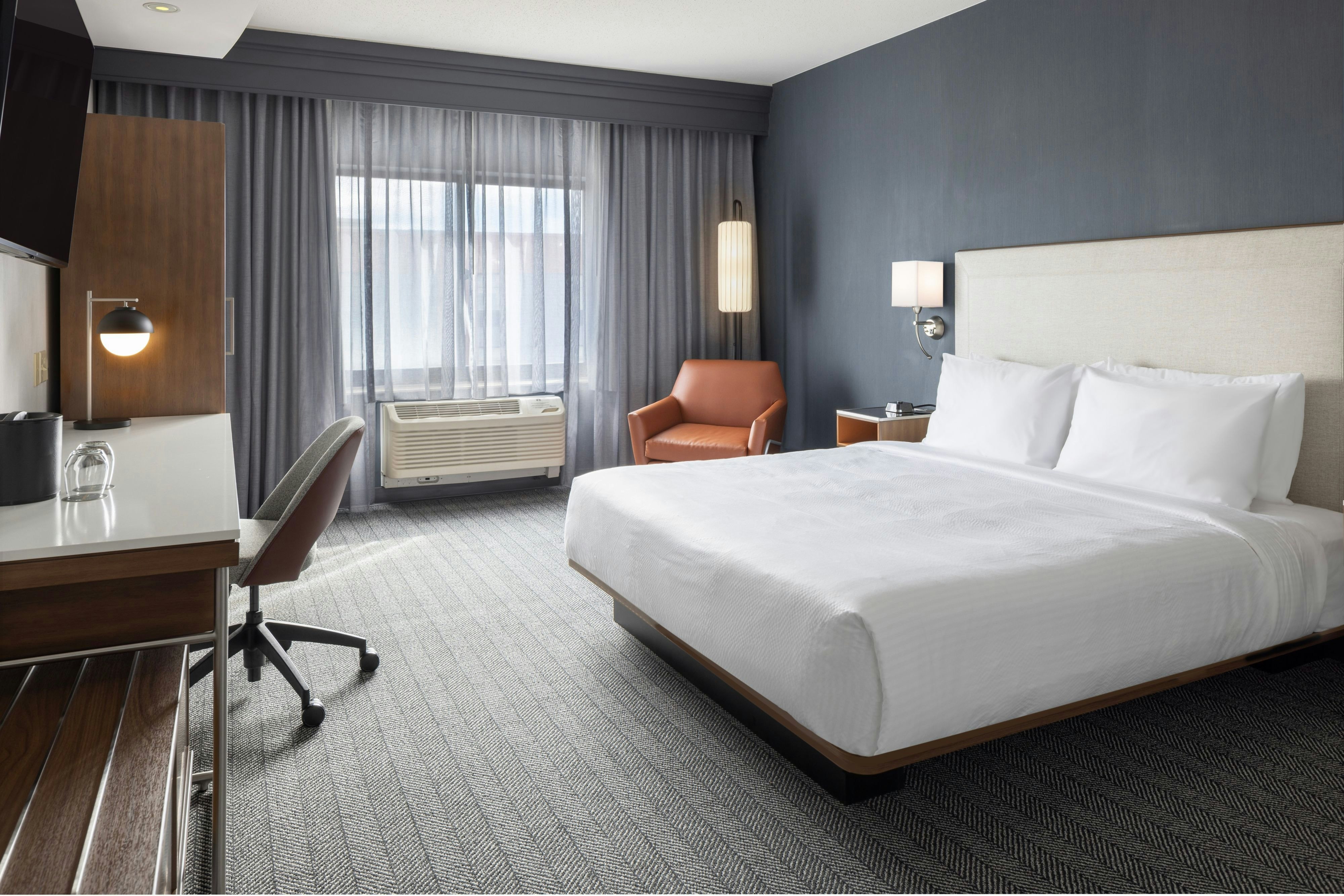 Marriott Courtyard South Boston 1/5