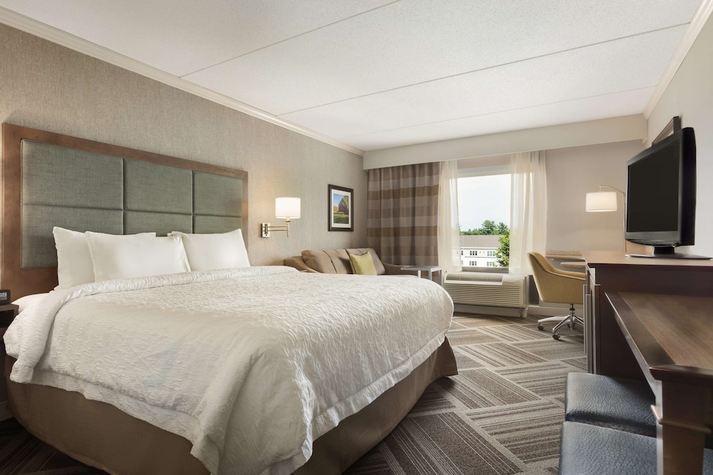 Hampton Inn & Suites By Hilton Manchester - Bedford 16/50