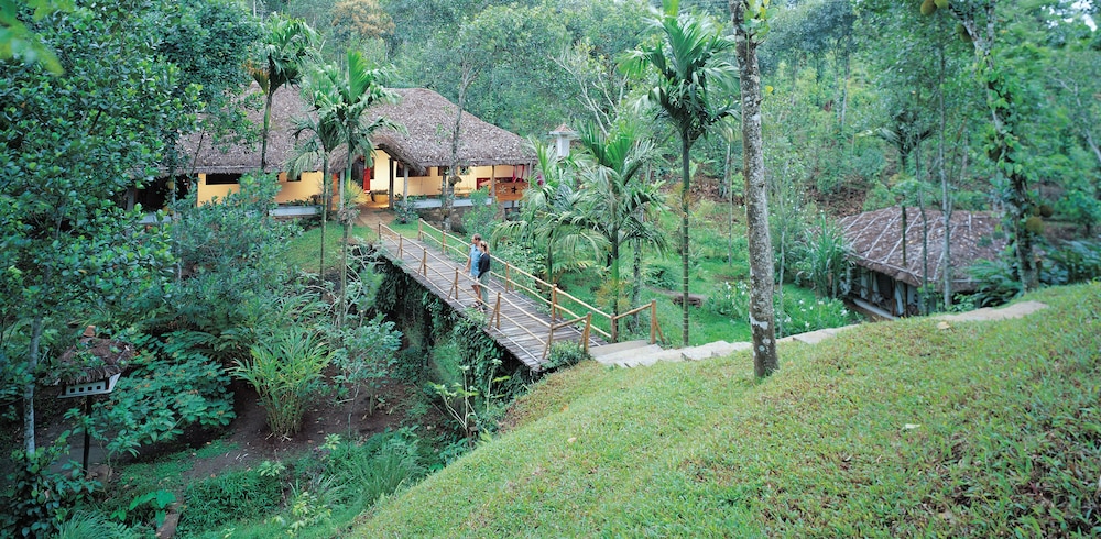 Amritara Shalimar Spice Garden Resort & Spa 75/78