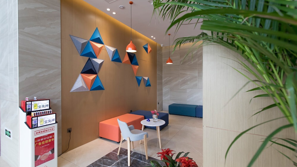 Holiday Inn Express Shangqiu Ancient Town 9/64