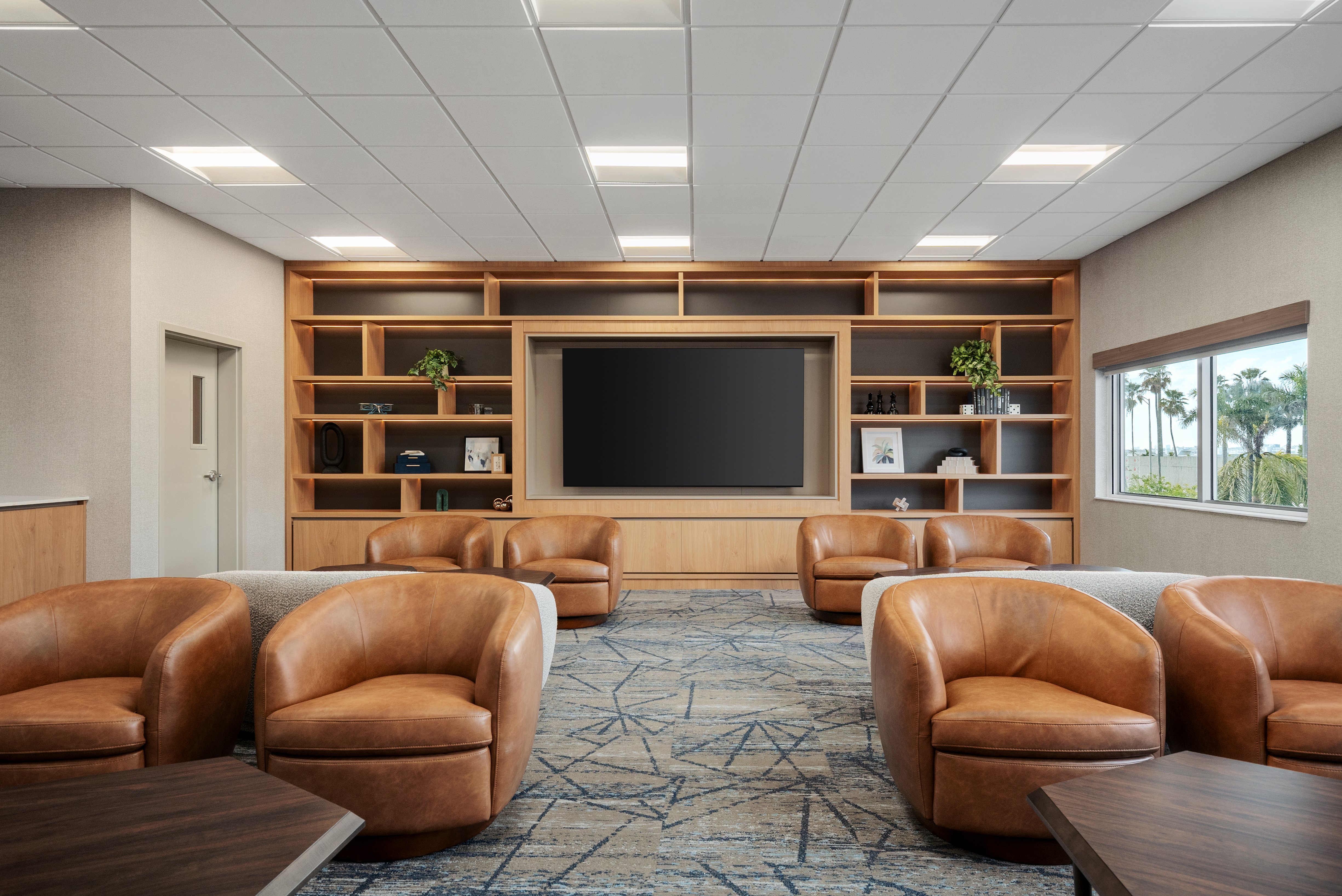 Holiday Inn Express & Suites Miami Intl Airport - 36th St 31/50
