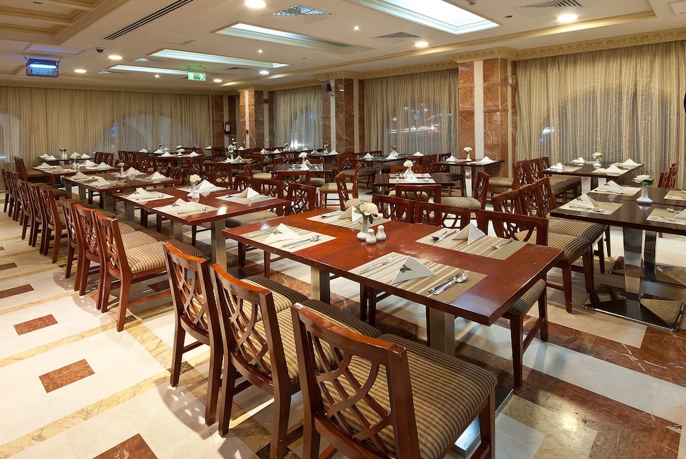 الإيمان طيبة(Kingsgate Hotel Durrat) 31/40