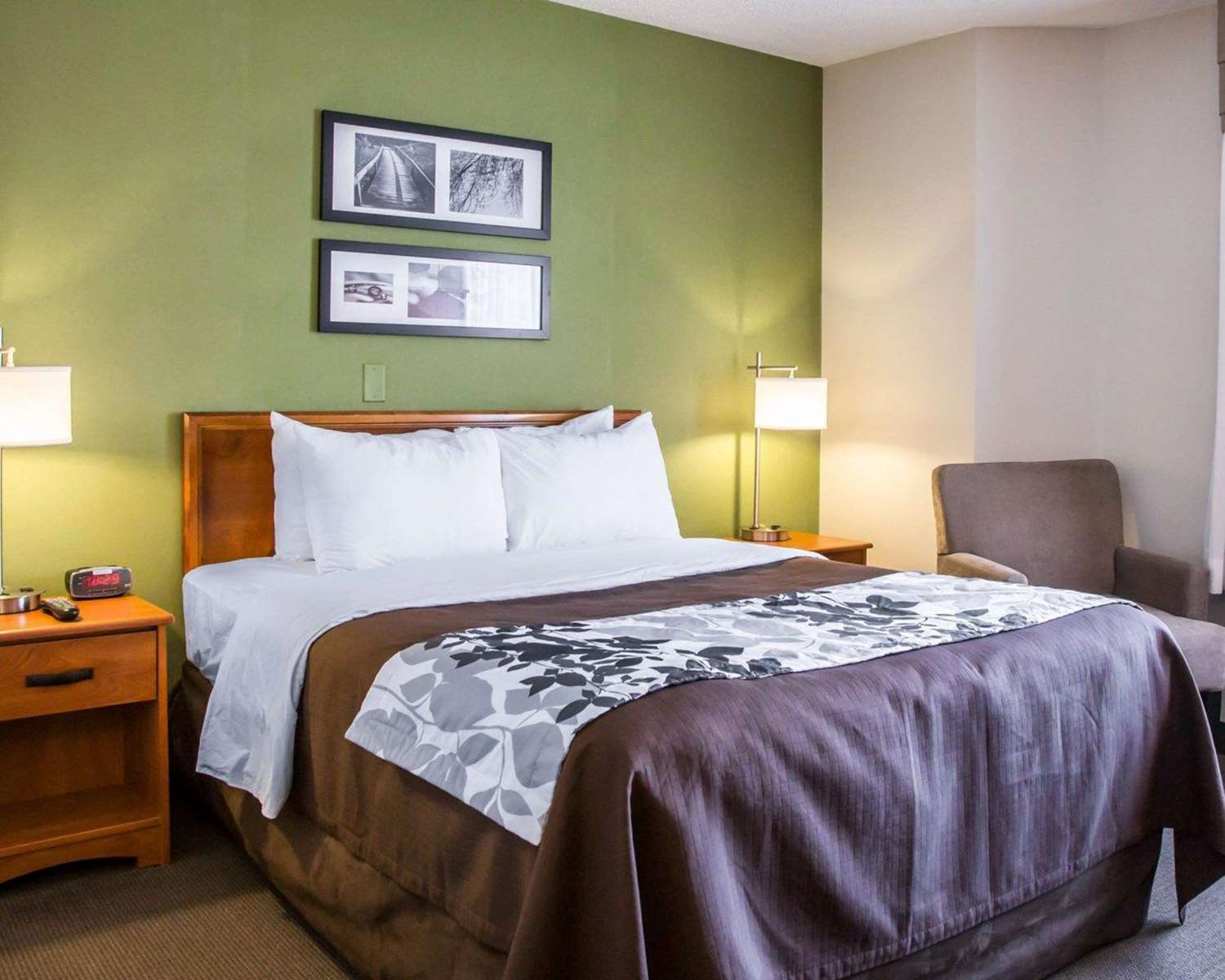 Sleep Inn Midway Airport 5/19