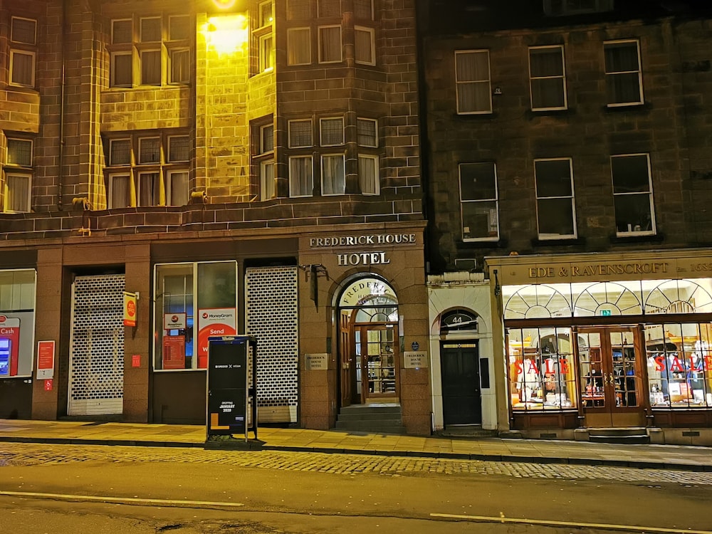 Frederick House 3/50