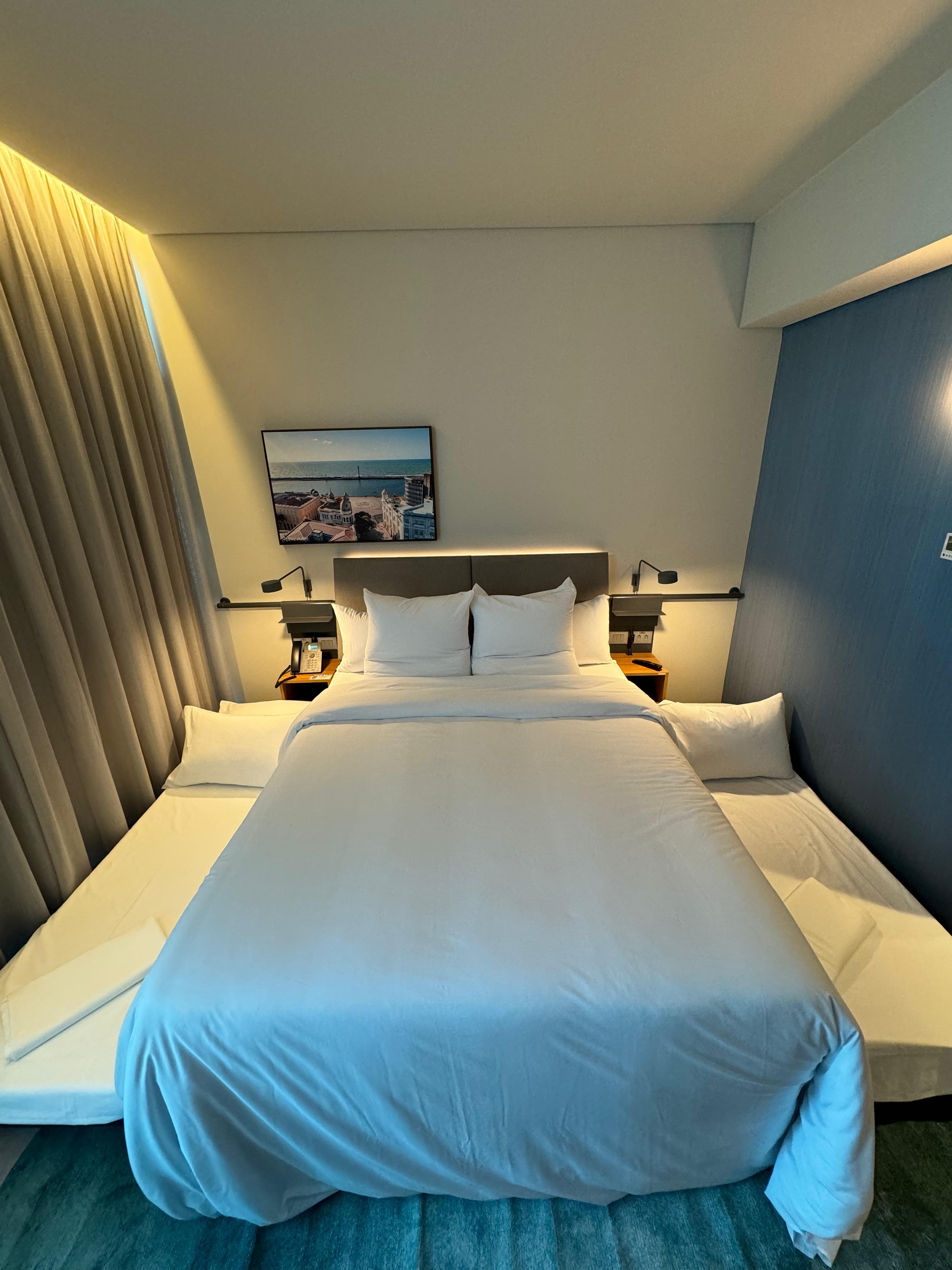 Standard, Double Bed, Street View