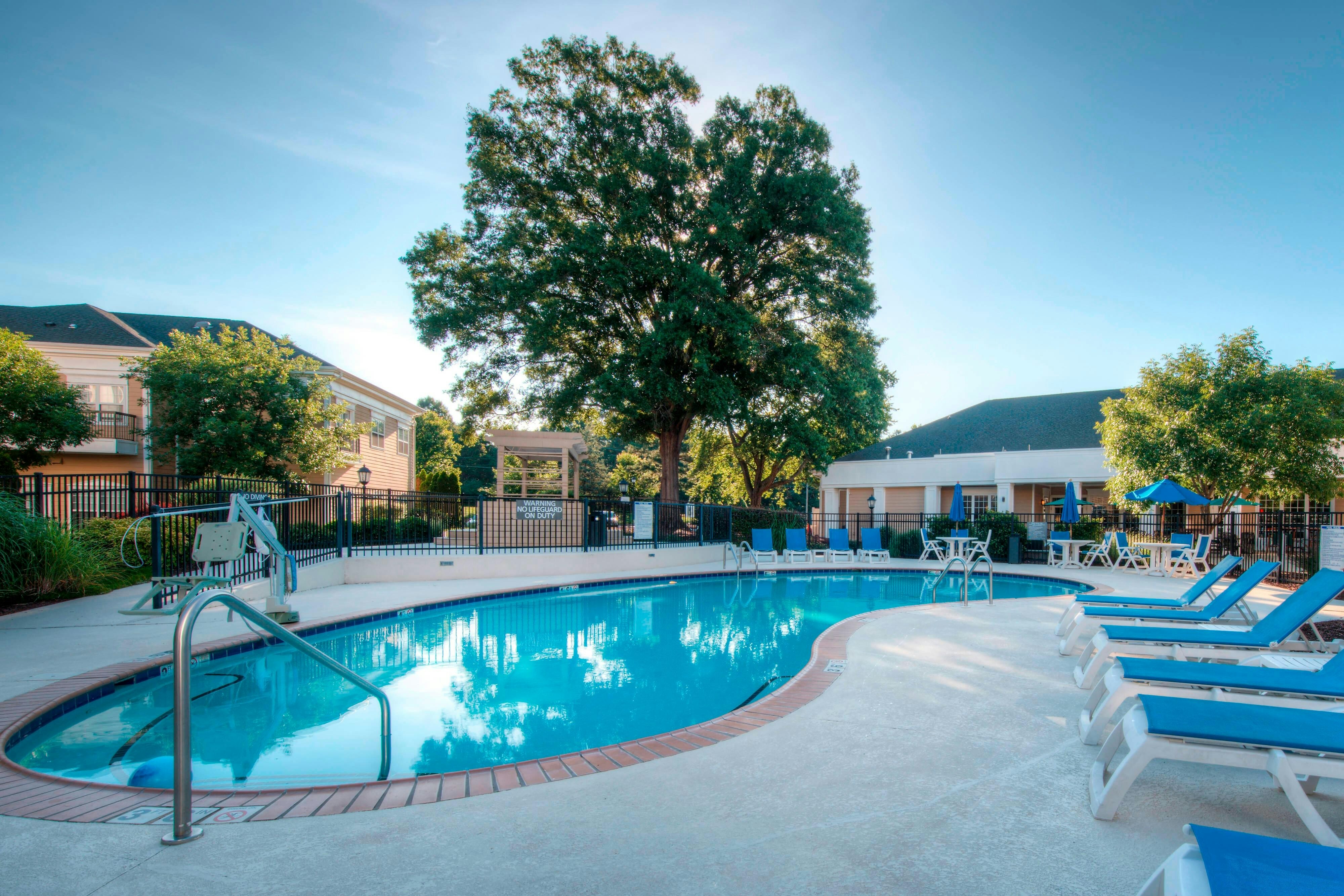 Residence Inn Chapel Hill 18/19
