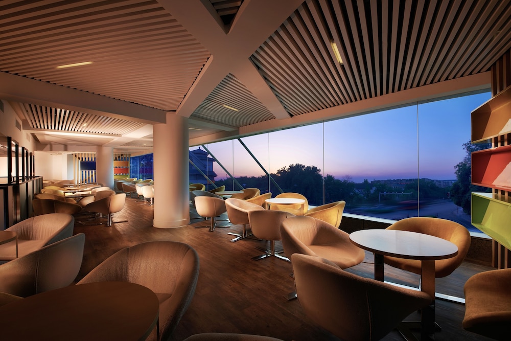 Holiday Inn Express Yangzhou City Center 49/71