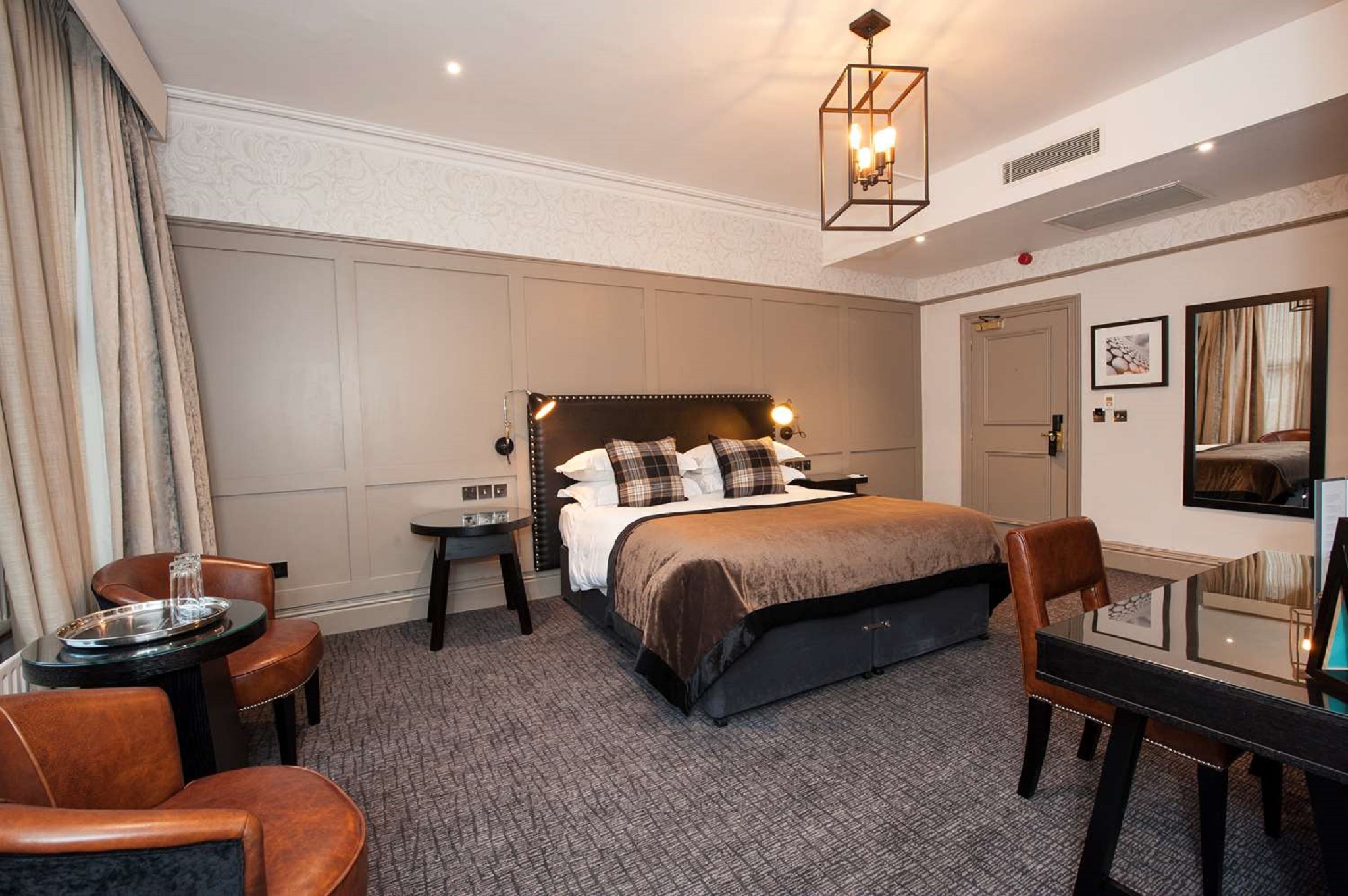 Super, Deluxe, Double Bed