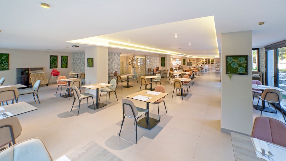 Alanda Hotel Marbella 58/72