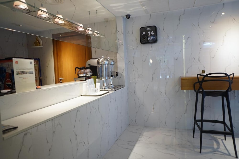 Sbox (Sukhumvit 31) 5/68