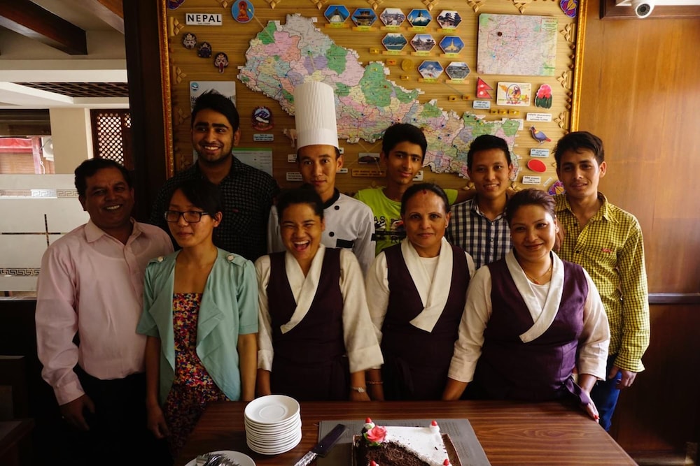 Hotel Everest Nepal 55/64