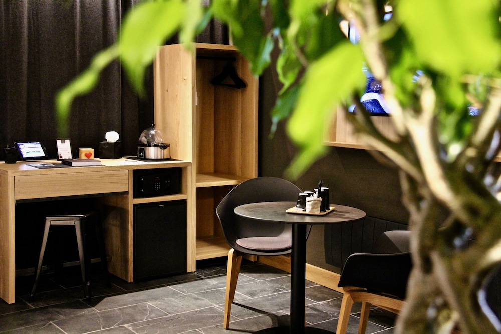LE DOMAINE DES PRES VERTS SPA 29/50