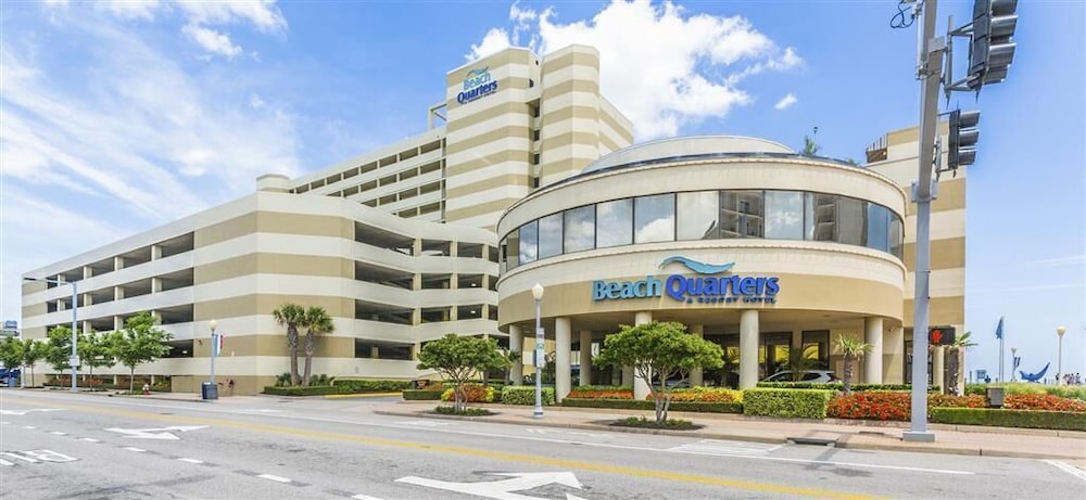 Beach Quarters Resort 38/50