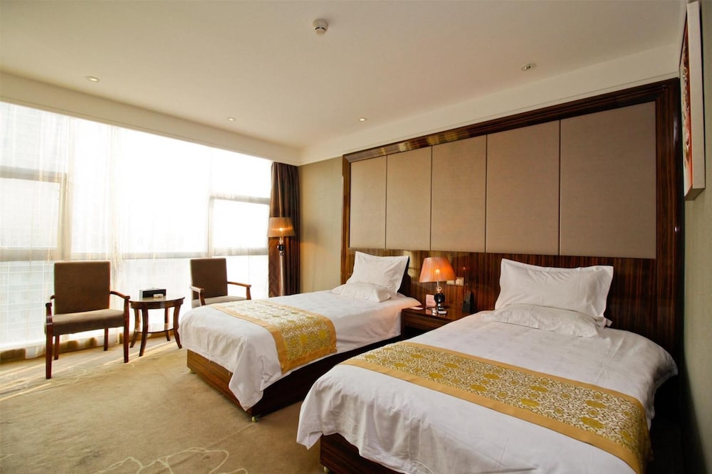 Greentree Eastern Huainan Guangchang Road Hotel 10/39