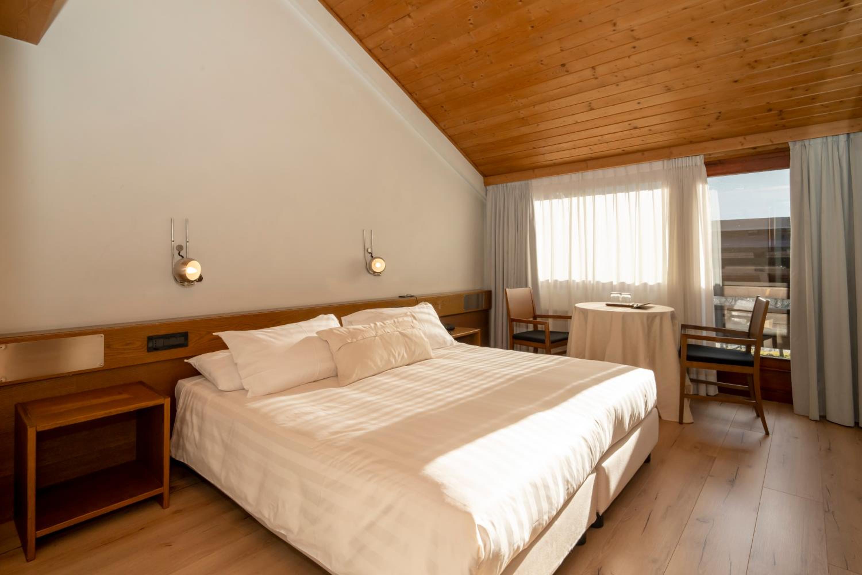 Economy, Double or Twin Bed