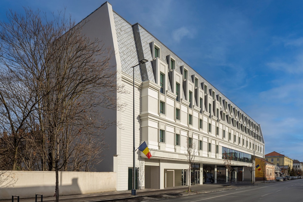 Courtyard By Marriott Cluj-Napoca Downtown 42/46
