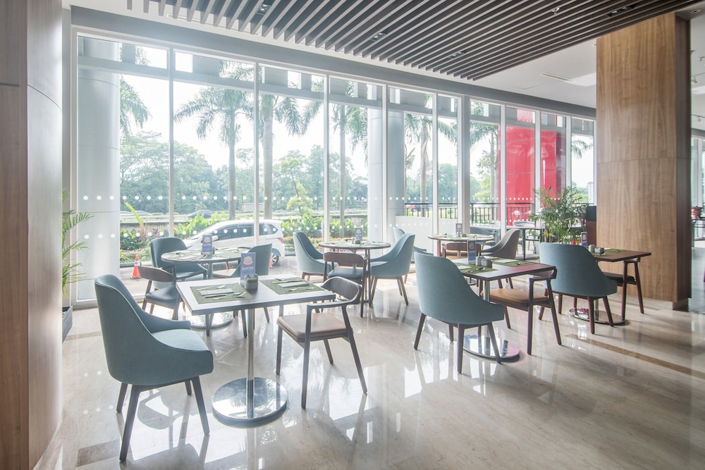 Bigland Sentul Hotel and Convention (ex Olympic Renotel Sentul) 33/50