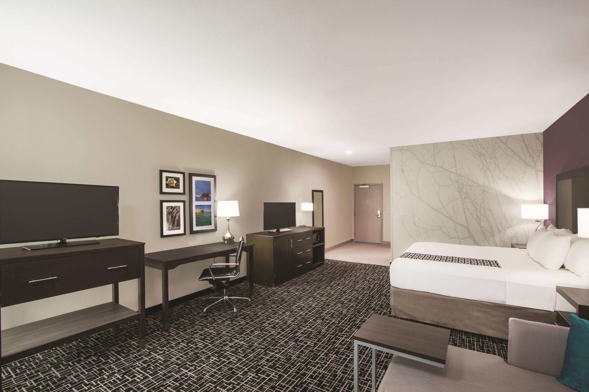 غرفة ديلوكس بسرير كينج لذوي الإعاقة، La Quinta Inn And Suites By Wyndham Houston Cypress 2/6