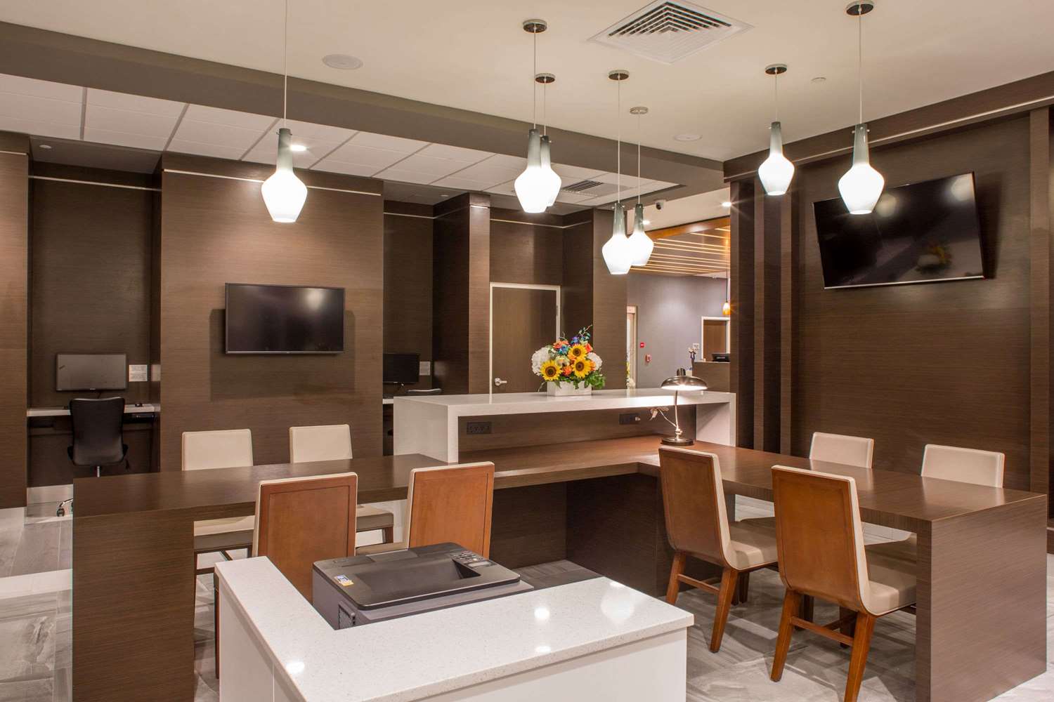 Wingate By Wyndham Miami Airport 24/37