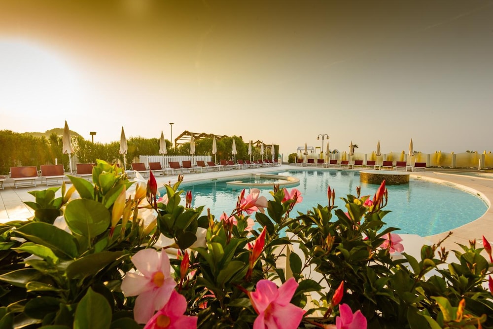 Baia del Mar Beach Boutique Hotel 46/50