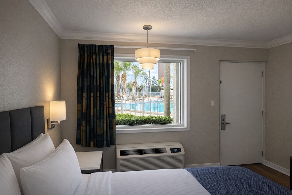 ROOM, 2 QUEEN BEDS