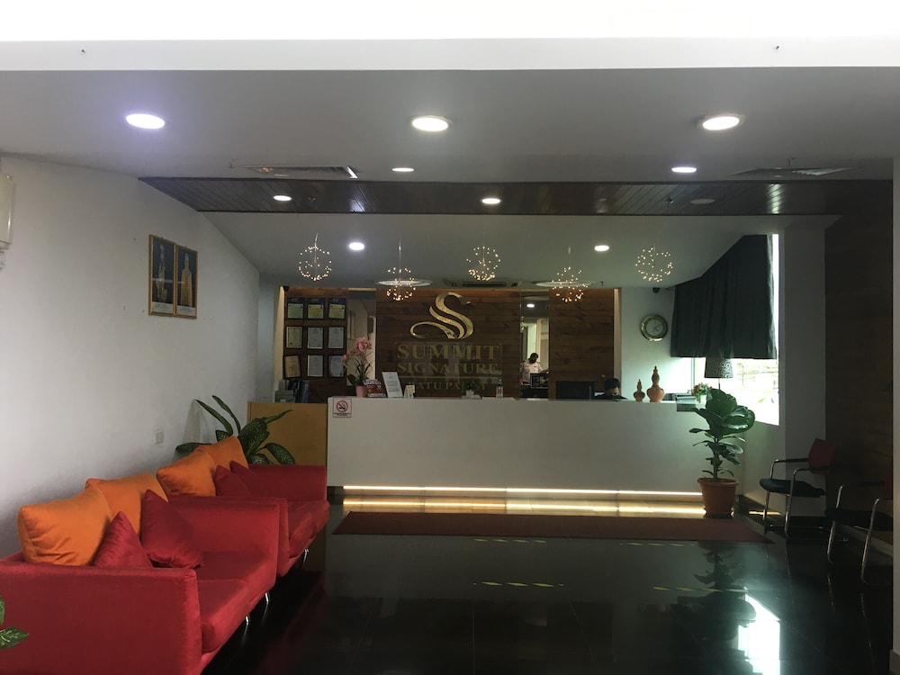 Kingston Hotel 25 at Summit Signature Batu Pahat 8/31