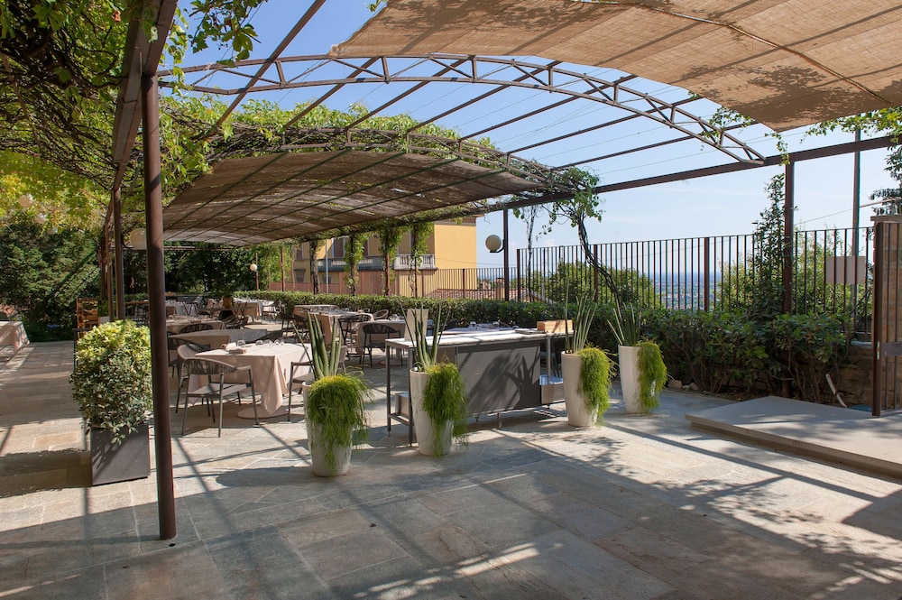 Le Funi Hotel 64/73