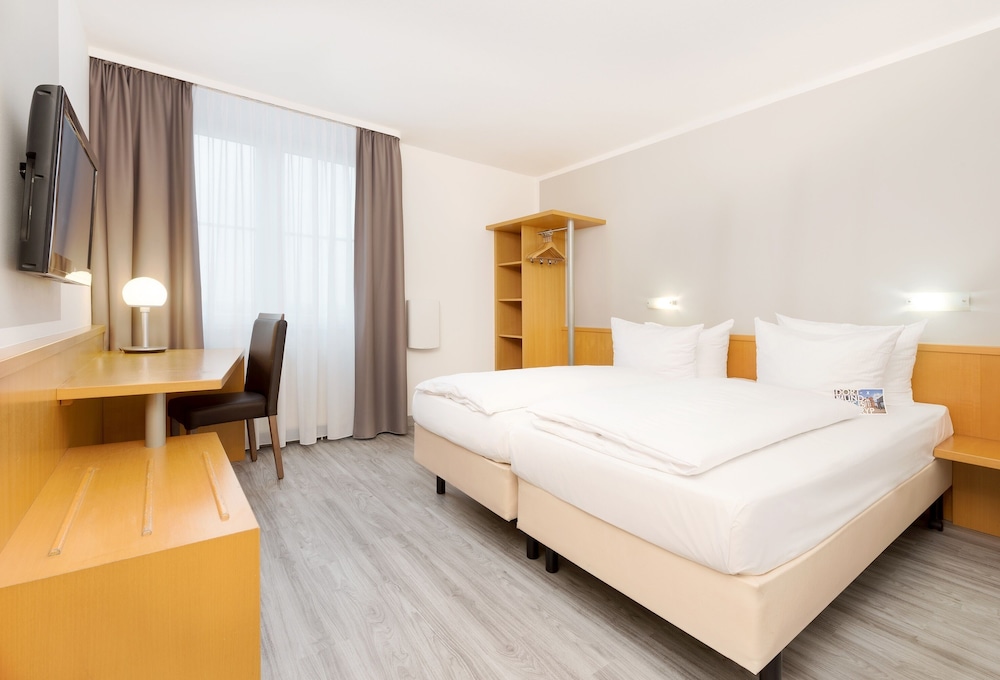 Courtyard by Marriott Dortmund 14/48