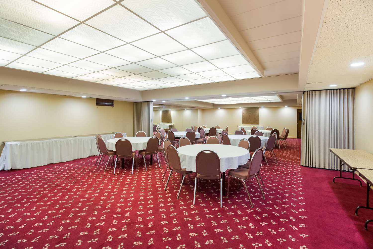 Best Western Braddock Inn 32/35
