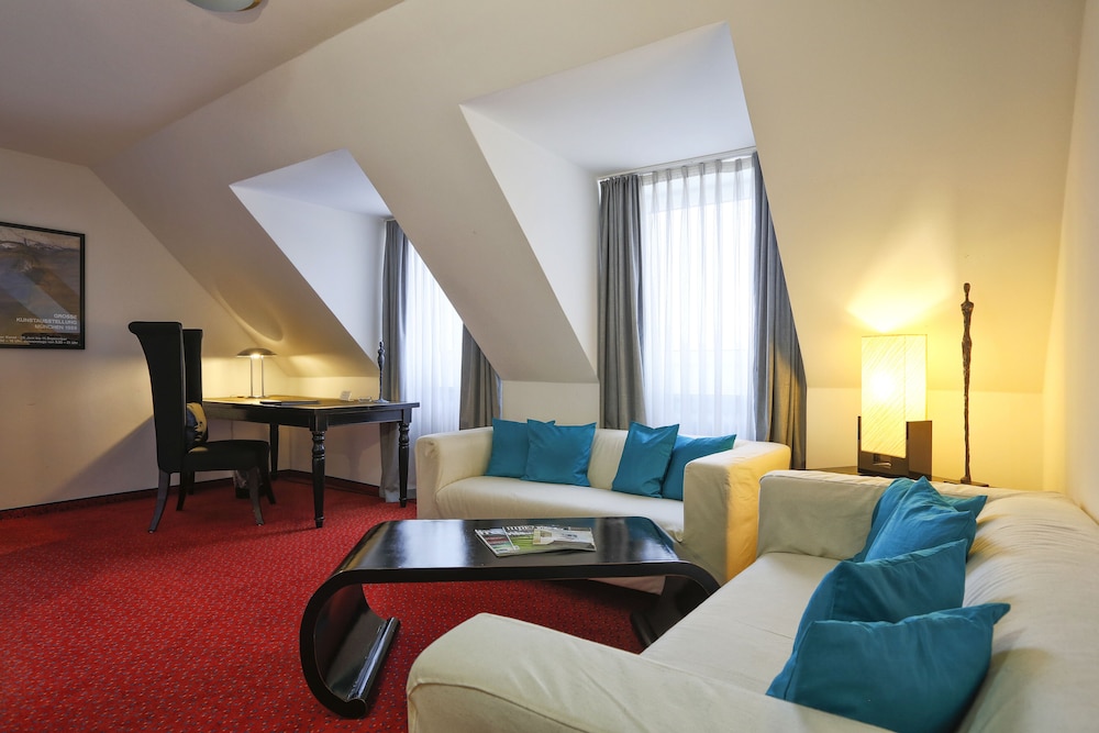 Hotel Nymphenburg City 46/72