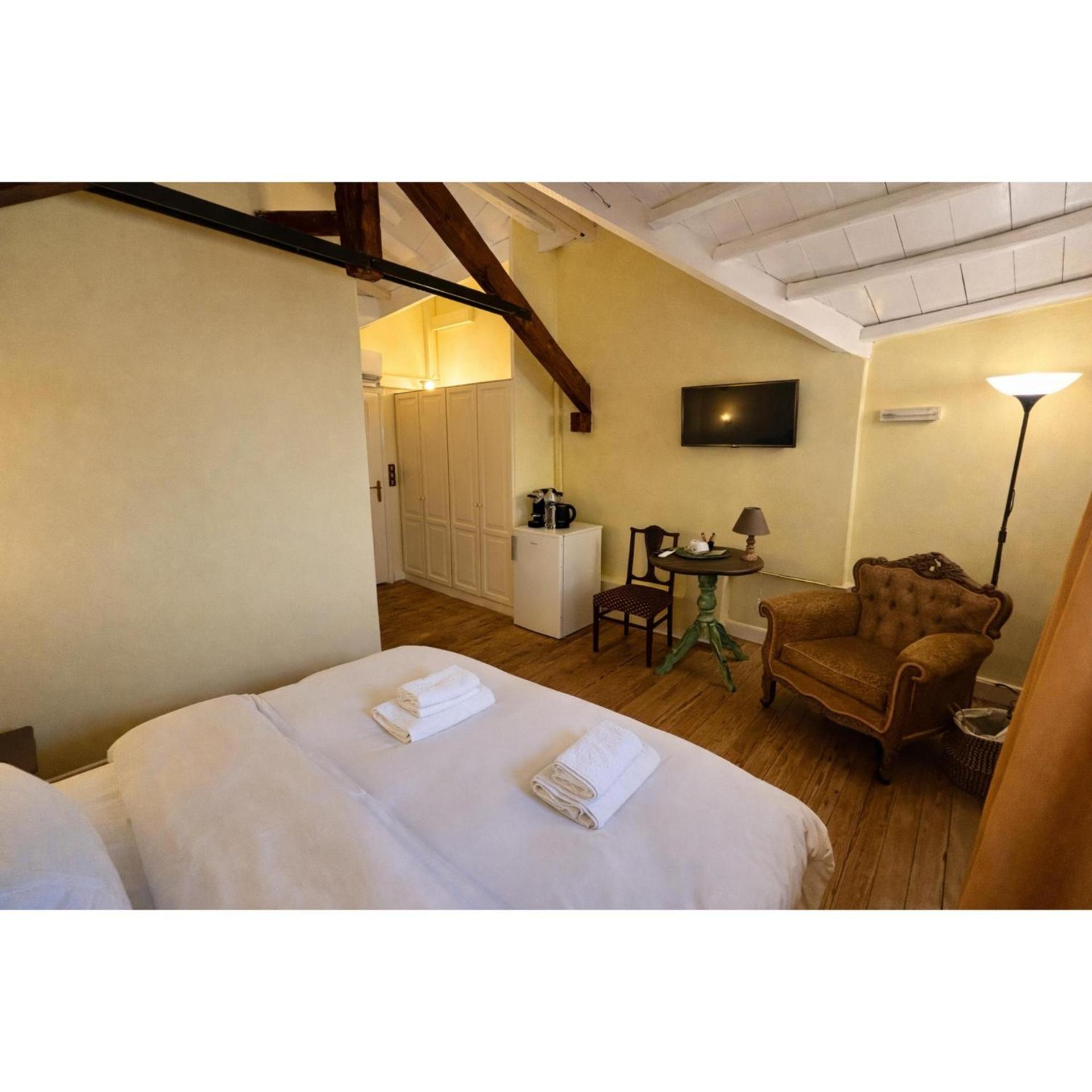 Loft, Mansion, Partial Sea View