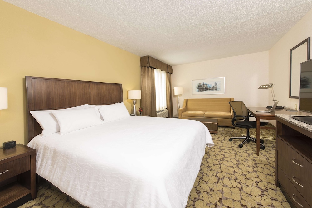 Hilton Garden Inn Louisville Downtown 25/87
