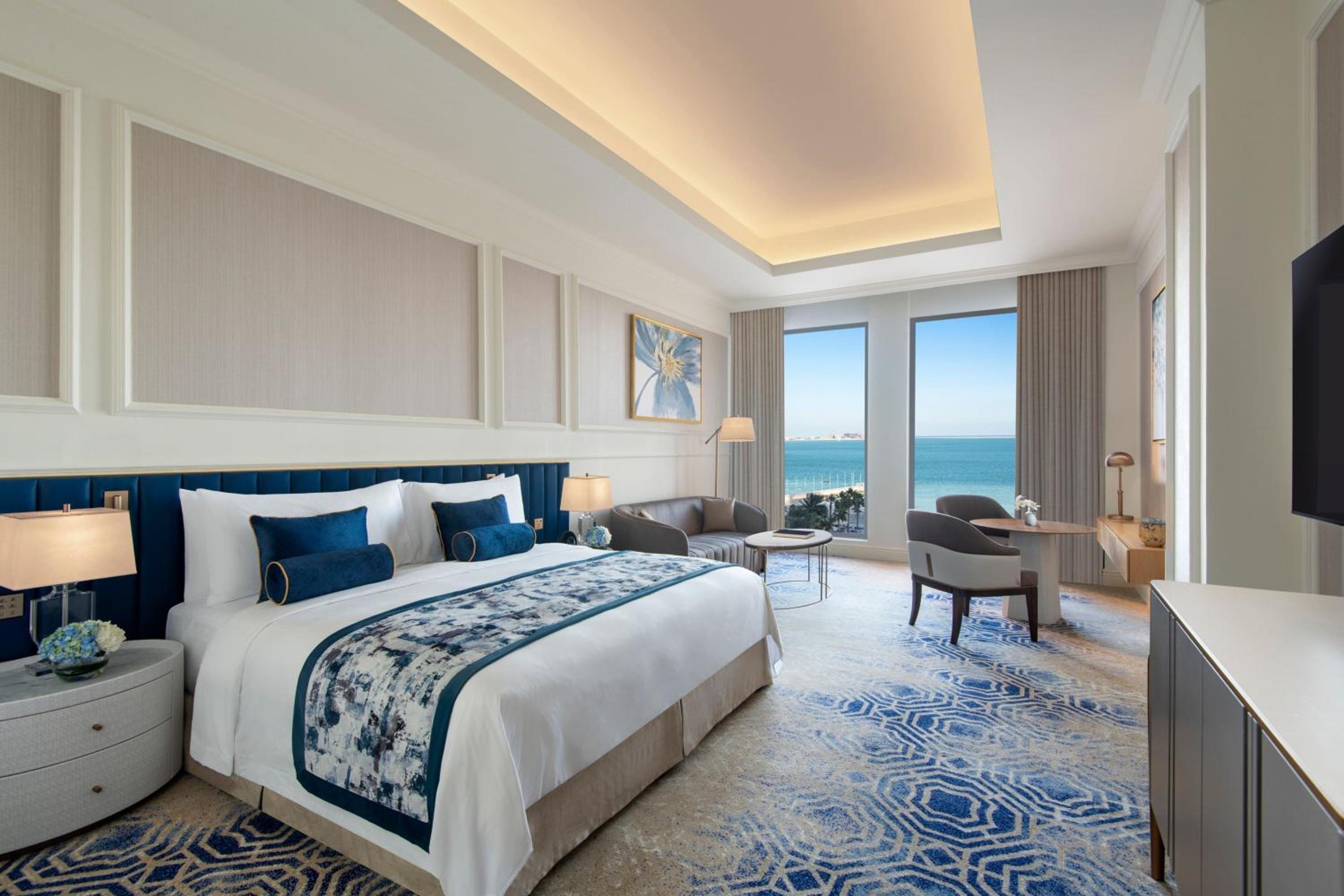 Astor, Guest Room, King Bed, Sea View, Large