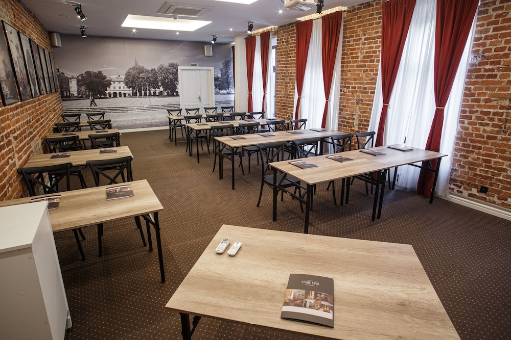 Stare Kino- Cinema Residence 42/50
