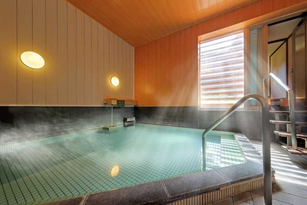 Ryu Resort Spa 30/65