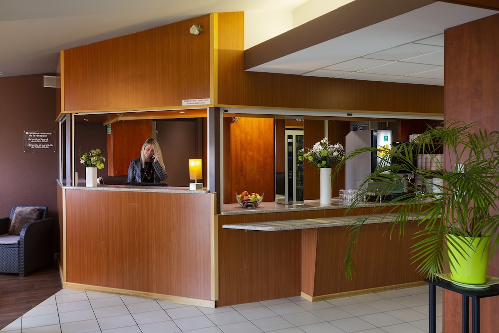 Lobby at B&B Hotel Mulhouse Kingersheim, KINGERSHEIM