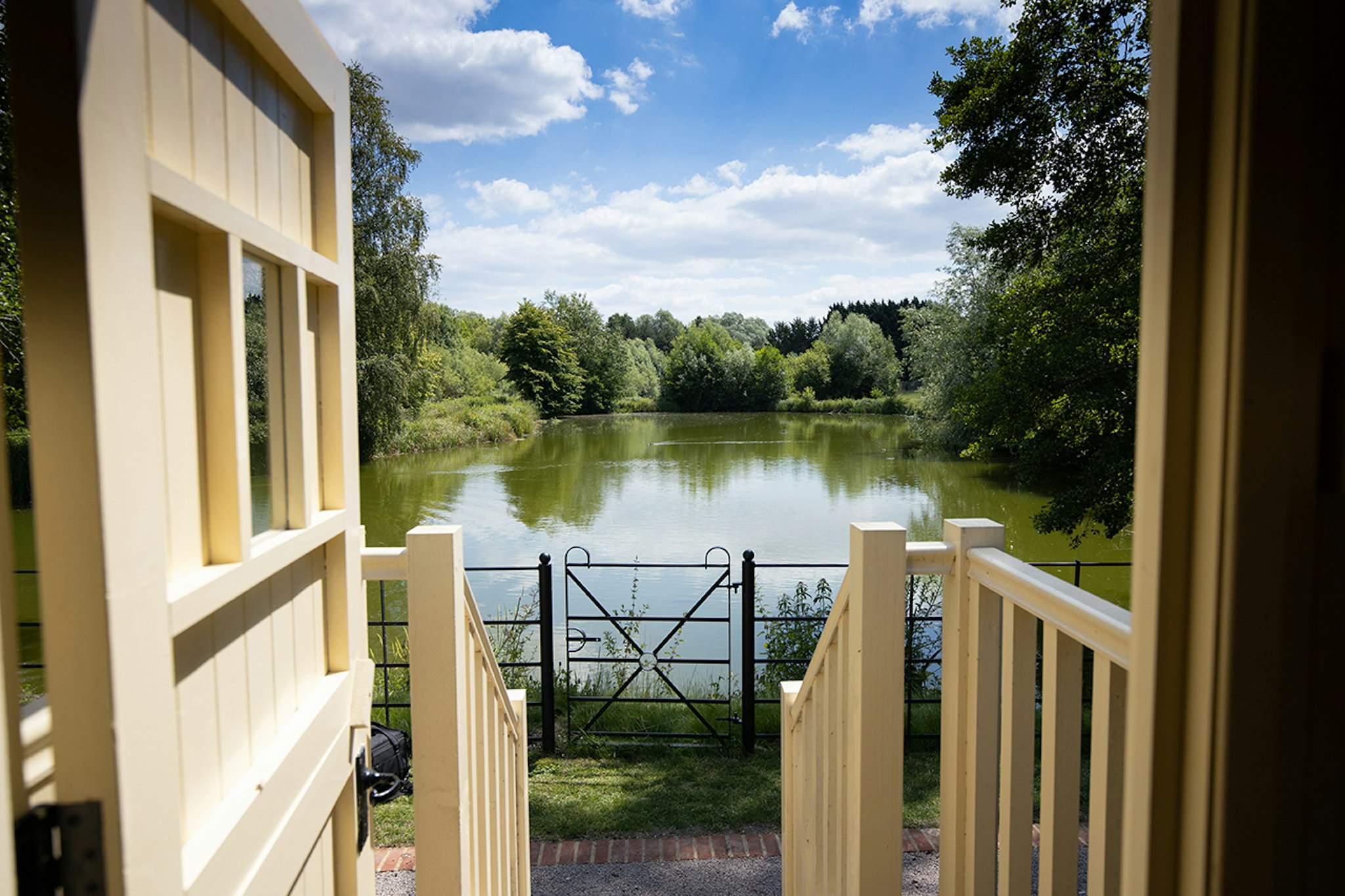 Tewin Bury Farm Hotel 33/38