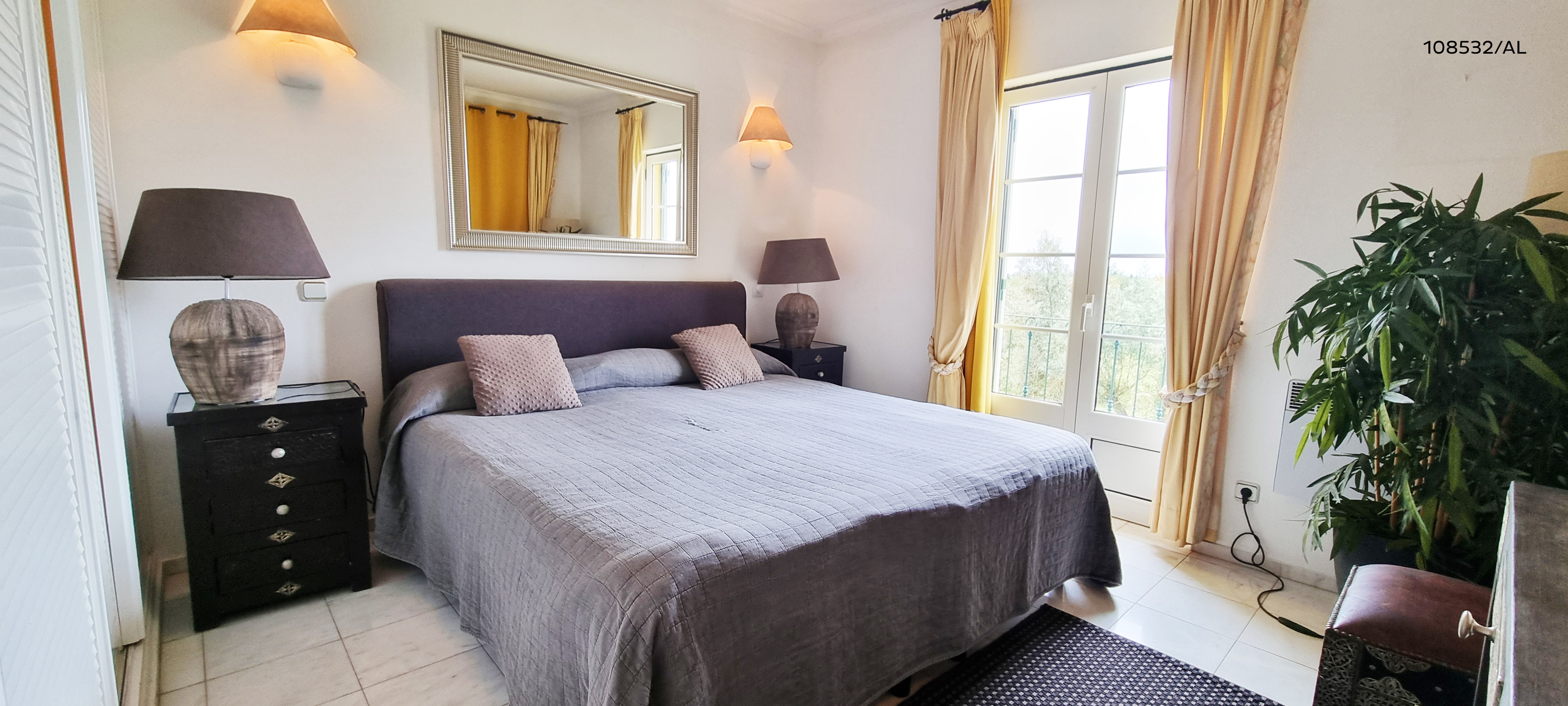 1 Bedroom, Apartment