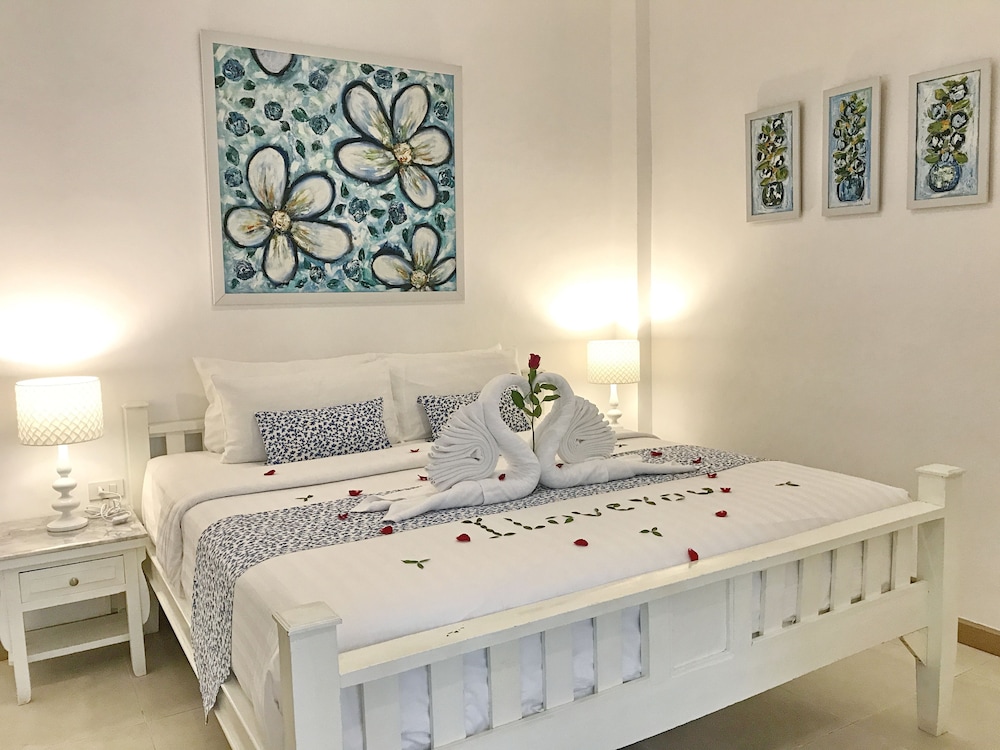 Casa Blanca Boutique Hotel 33/73