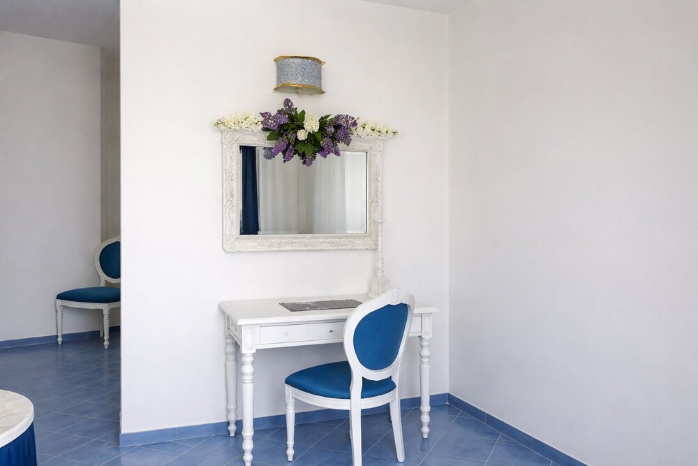 Villa Neptunus Ischia(Formerly Villa Pitti)، Forio 55/56