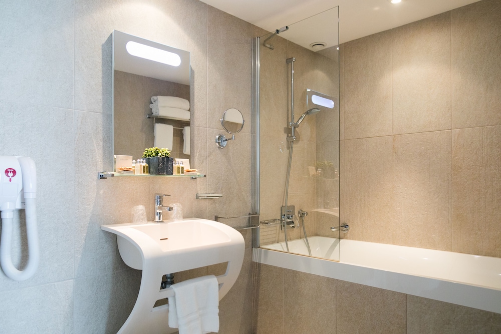 Villa Azur Hotel 32/34