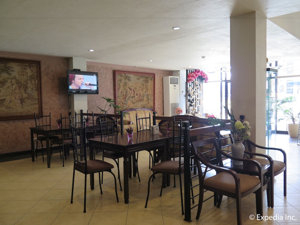 D'leonor Hotel 55/73