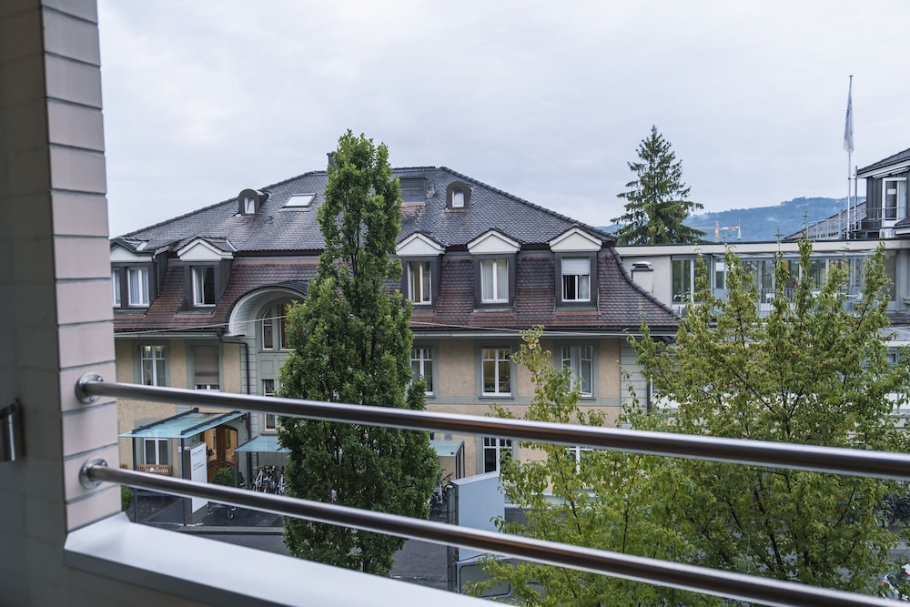 Swissotel Kursaal Bern 4/50