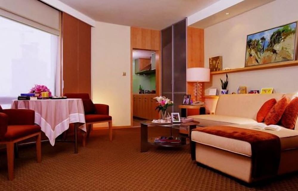 Jinling Riverside Hotel 18/39