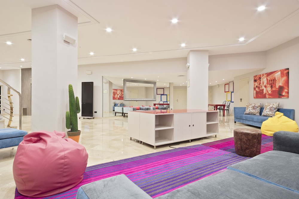 Innside by Melia Barcelona Apolo 9/75
