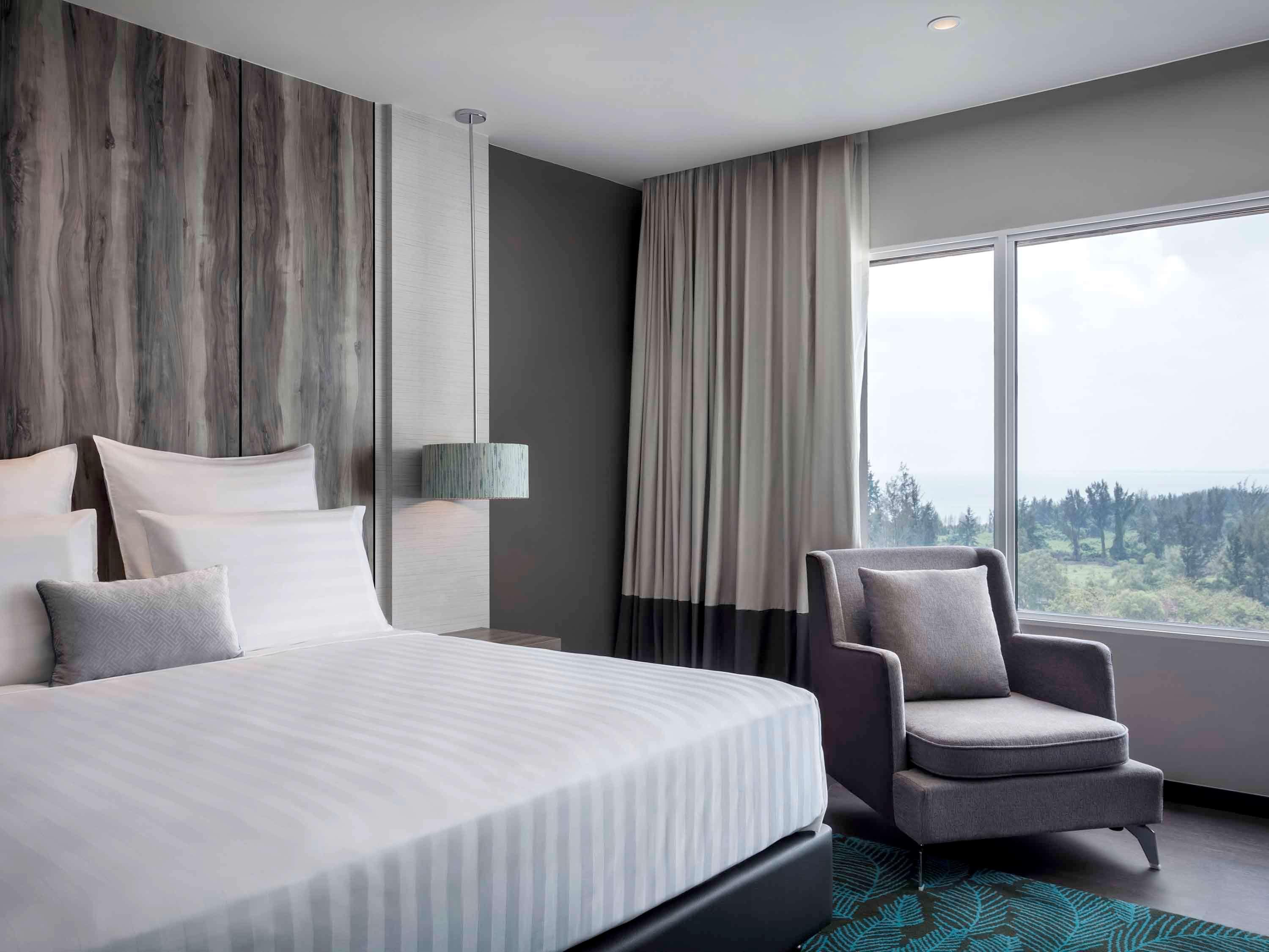 Deluxe, Double Bed, Sea View
